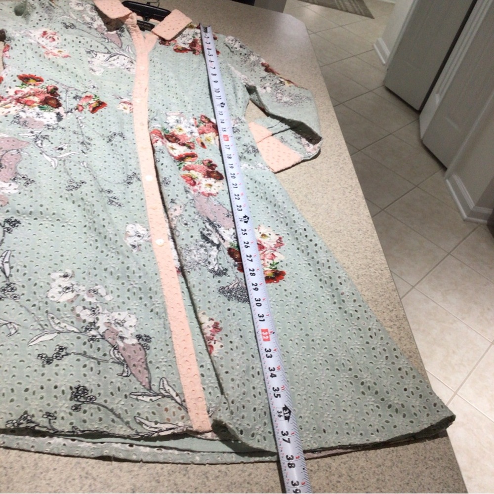 ATHROPOLOGIE VARUN BAHL BLOOMED EYELET DRESS SIZE 6 EUC - Picture 10 of 13